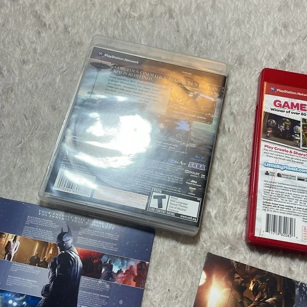 game bundle PS3 batman arkham origins  , the last of us , resonance of fate